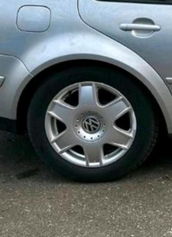 Usado VW Bora 150 HP (110 kW) 2003 Prateado Sedan