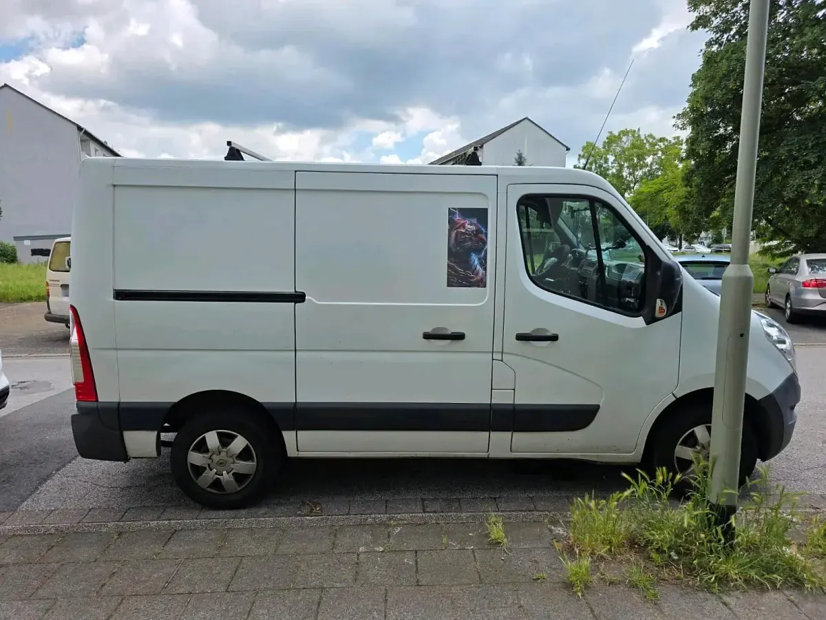 Gebraucht Renault Master 126 PS (92 kW) 2016 Grün Van
