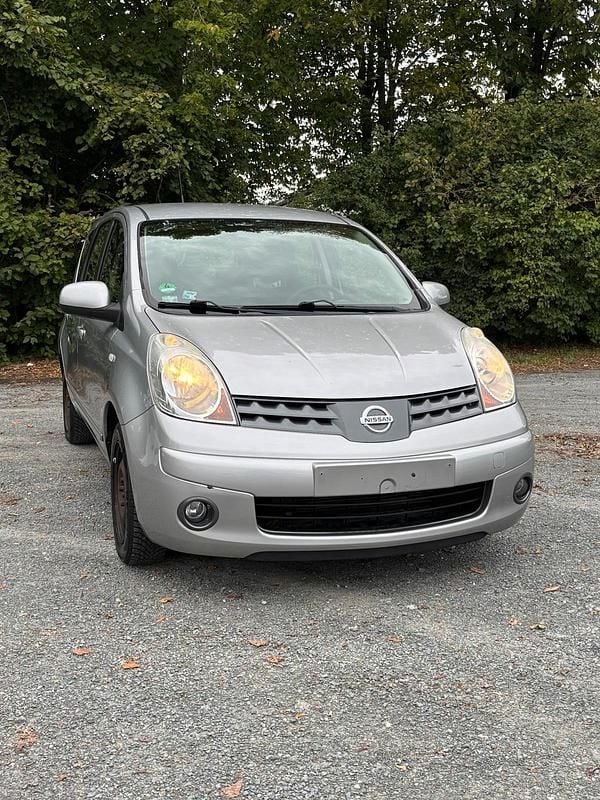 Silber Gebraucht 2008 Nissan Note Van / Kleinbus | 3.250 € (Fairer Preis) - Bild 1/4