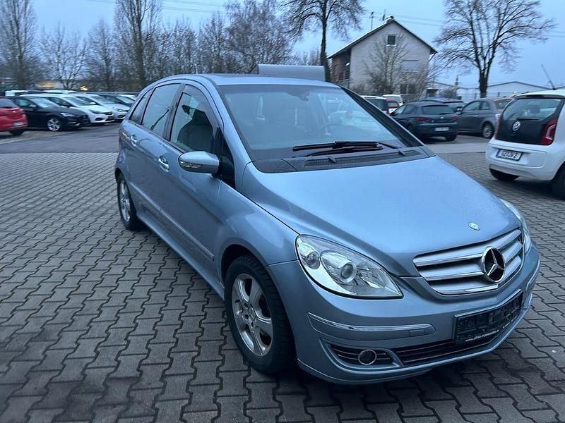 Gebraucht Mercedes B170 116 PS (85 kW) 2007 Blau Van / Kleinbus