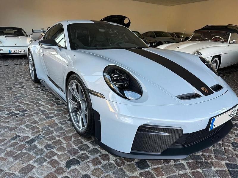 Neu Porsche 992 510 PS (375 kW) 2025 Grau