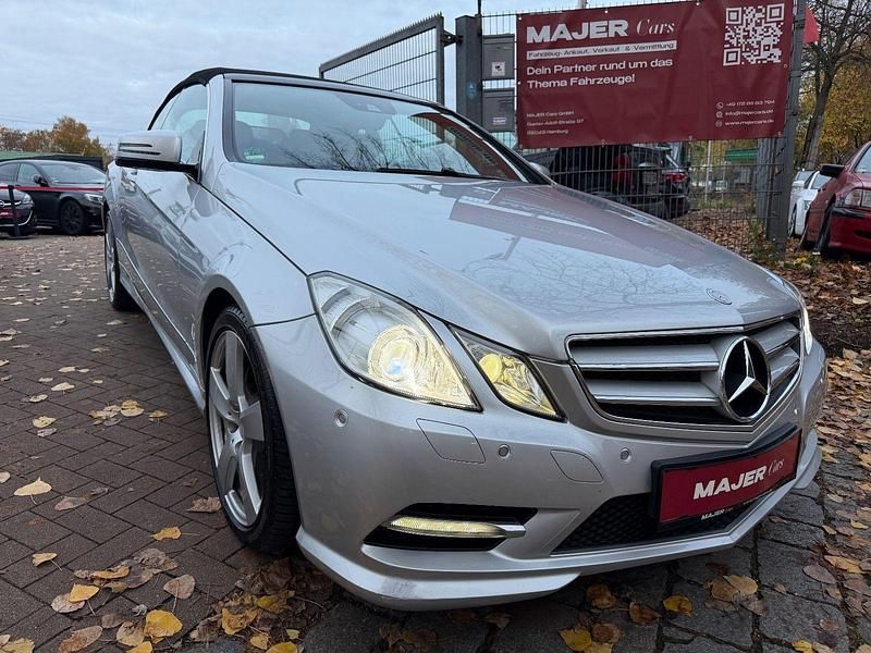 Silber Gebraucht 2012 Mercedes E220 Cabrio | 14.990 € (Fairer Preis) - Bild 1/3