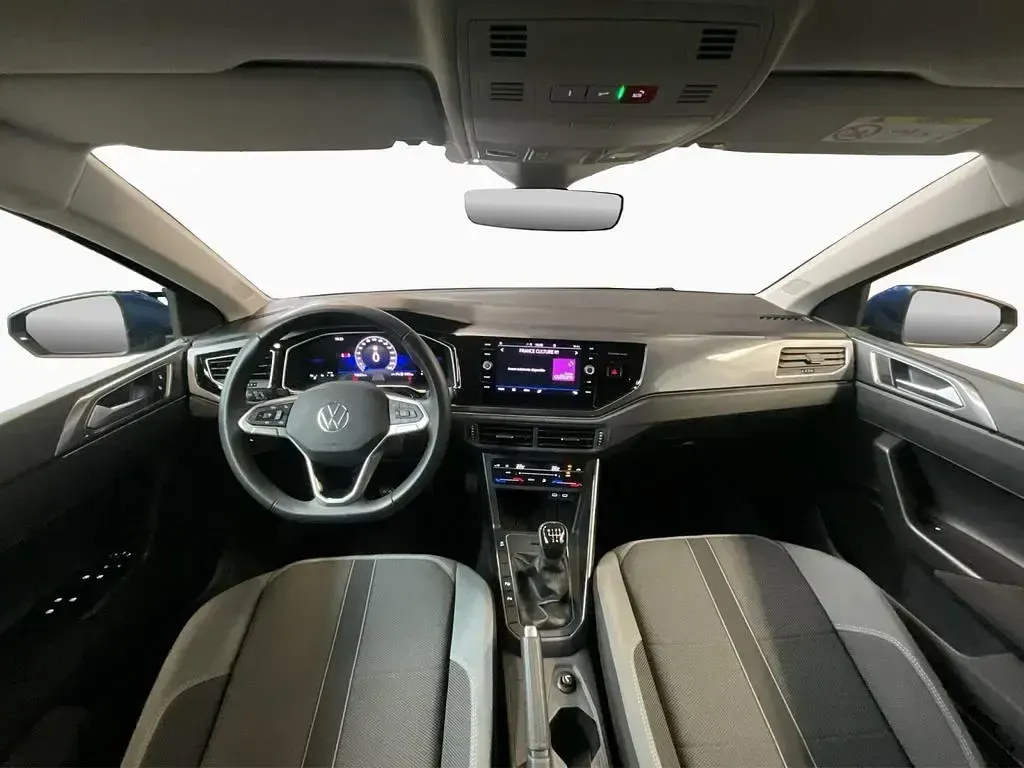 Gebraucht VW Polo IQ Drive 95 PS (69 kW) 2025 Blau Kleinwagen