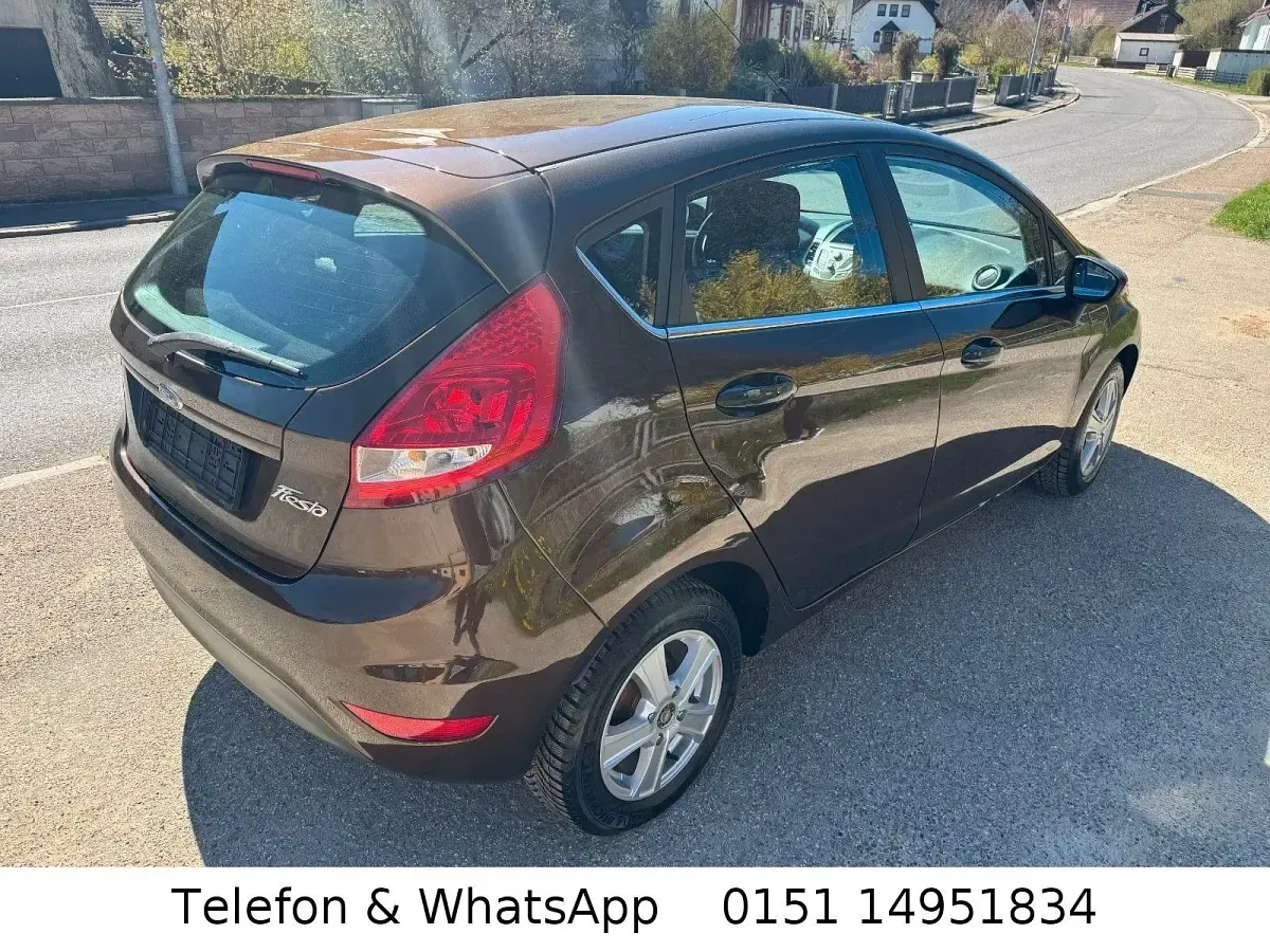 Gebraucht Ford Fiesta Titanium 82 PS (60 kW) 2011 Kleinwagen