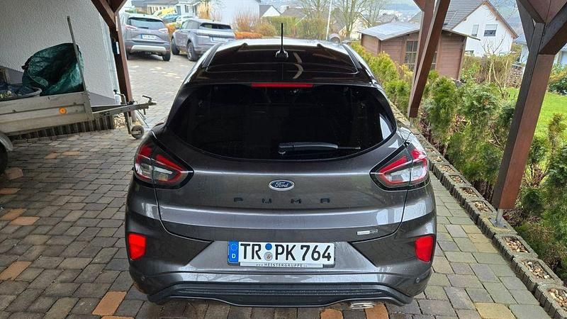 Gebraucht Ford Puma ST-Line 125 PS (91 kW) 2021 Grau SUV