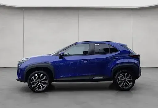 Gebraucht Toyota Yaris Cross 130 PS (95 kW) 2025 Blau SUV