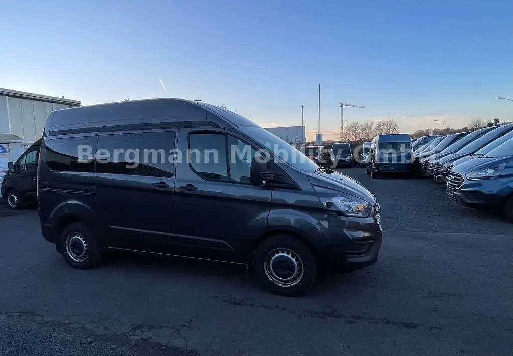 Usata Ford Transit Custom 105 CV (77 kW) 2018 Grigio Monovolume