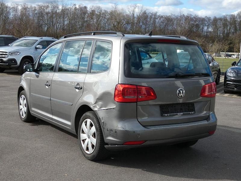 Gebraucht VW Touran 140 PS (102 kW) 2010 Grau Van / Kleinbus