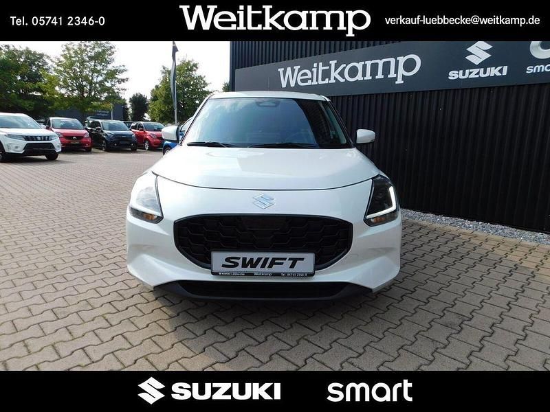 Neu Suzuki Swift Comfort+ 83 PS (61 kW) 2025 Weiß Limousine