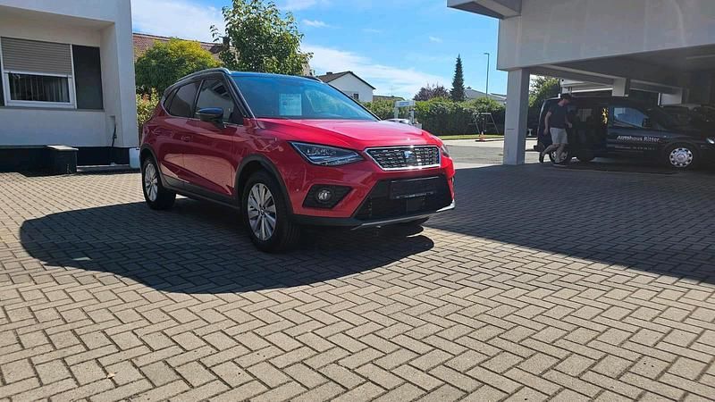 Rot Gebraucht 2021 Seat Arona XCELLENCE SUV | 12.650 € (Guter Preis) - Bild 1/4