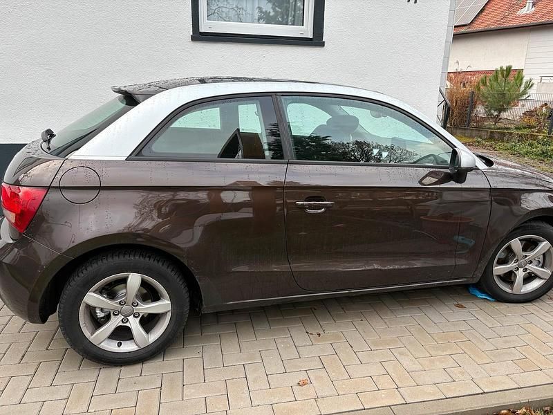Second-hand Audi A1 105 CP (77 kW) 2012 Maro Hatchback