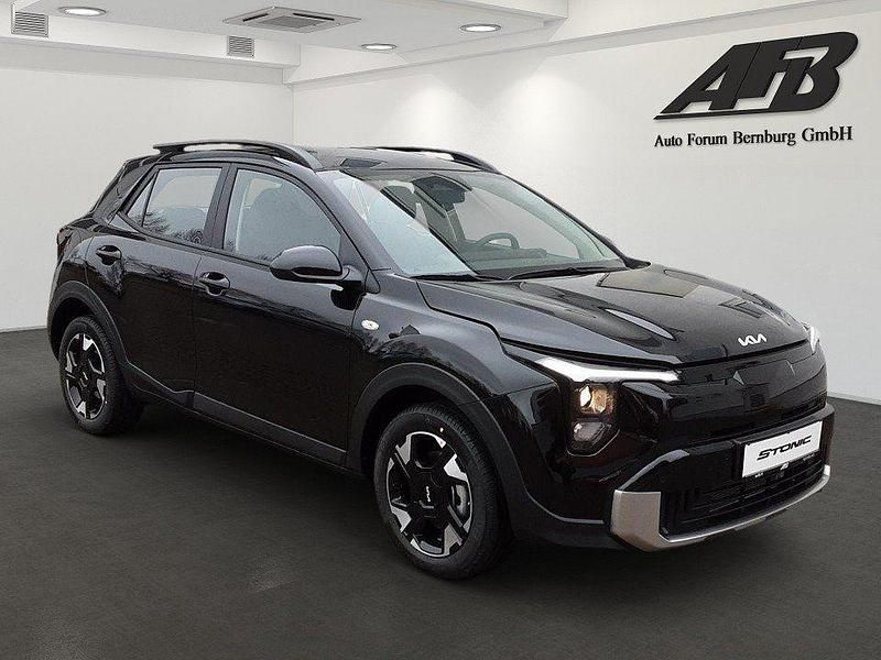 Neu Kia Stonic 101 PS (74 kW) 2026 Schwarz SUV