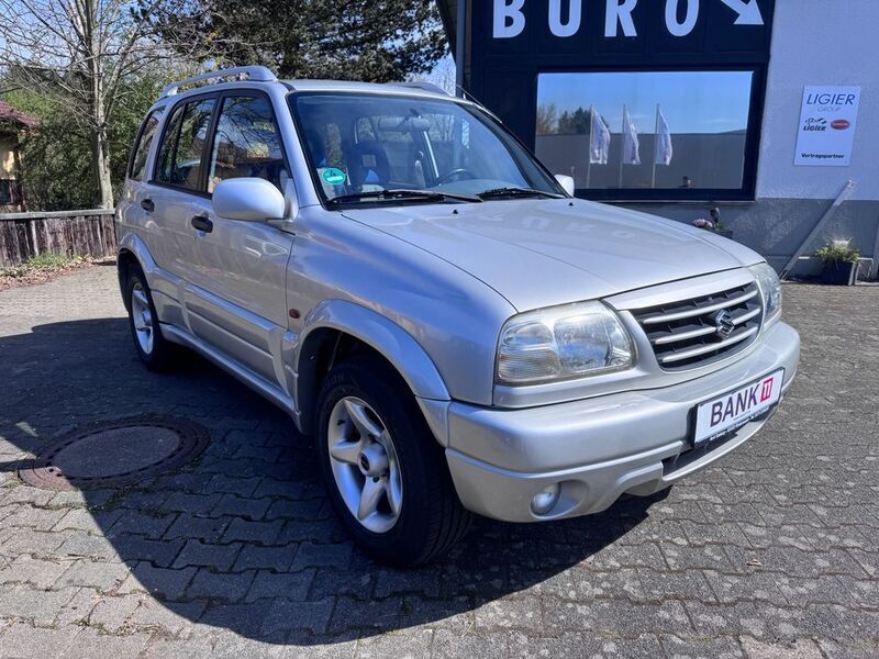 Silber Gebraucht 2003 Suzuki Grand Vitara Comfort SUV | 7.499 € (Fairer Preis) - Bild 1/4