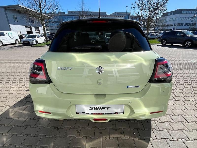 Neu Suzuki Swift Comfort+ 83 PS (61 kW) 2026 Gelb Kleinwagen