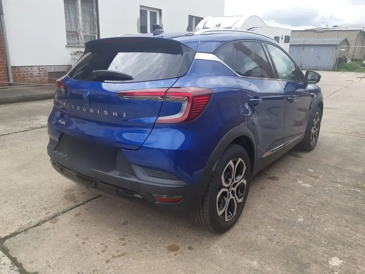 Gebraucht Mitsubishi ASX 158 PS (116 kW) 2023 Blau SUV