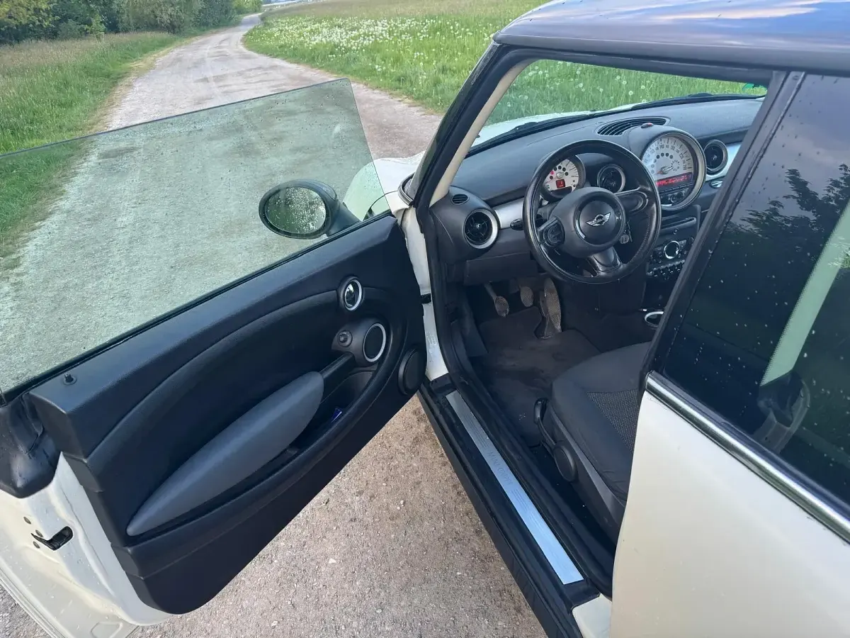 Gebraucht Mini Cooper 116 PS (85 kW) 2011 Beige Kleinwagen