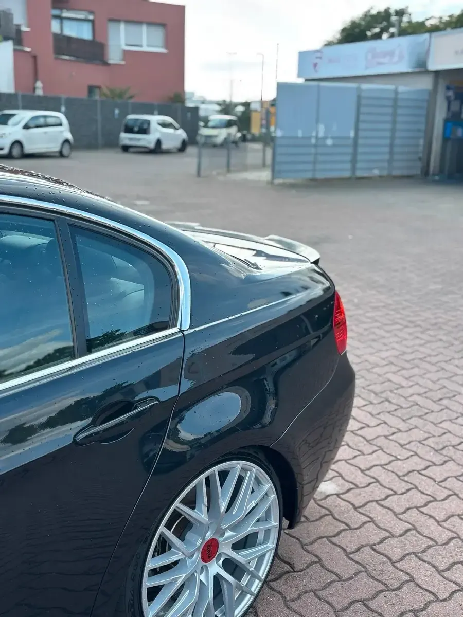 Gebraucht BMW 325 M Performance 218 PS (160 kW) 2007 Schwarz Limousine
