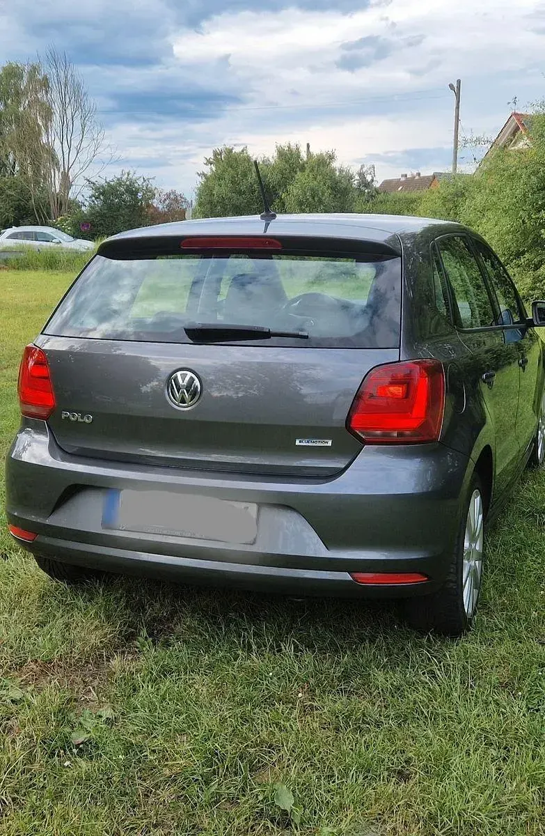 Gebraucht VW Polo Trendline 75 PS (55 kW) 2017 Grau Kleinwagen