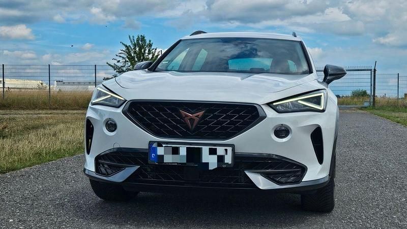 Weiß Gebraucht 2021 Cupra Formentor SUV | 22.799 € (Fairer Preis) - Bild 1/4