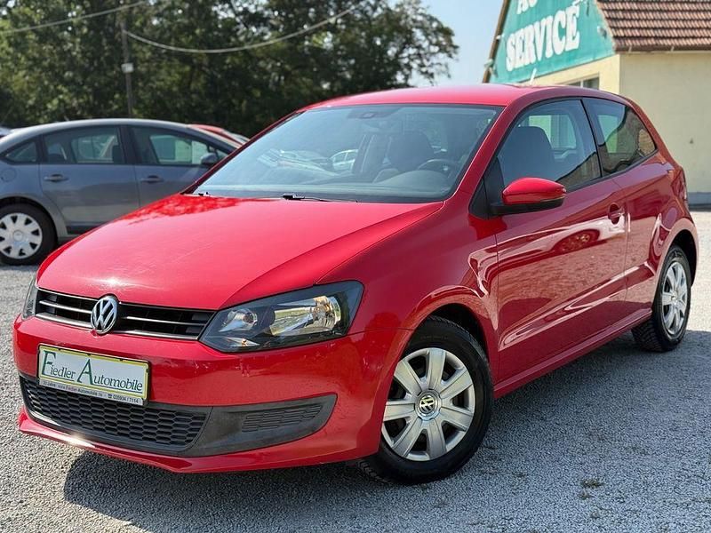 Rot Gebraucht 2010 VW Polo Trendline Kleinwagen | 4.990 € (Fairer Preis) - Bild 1/4