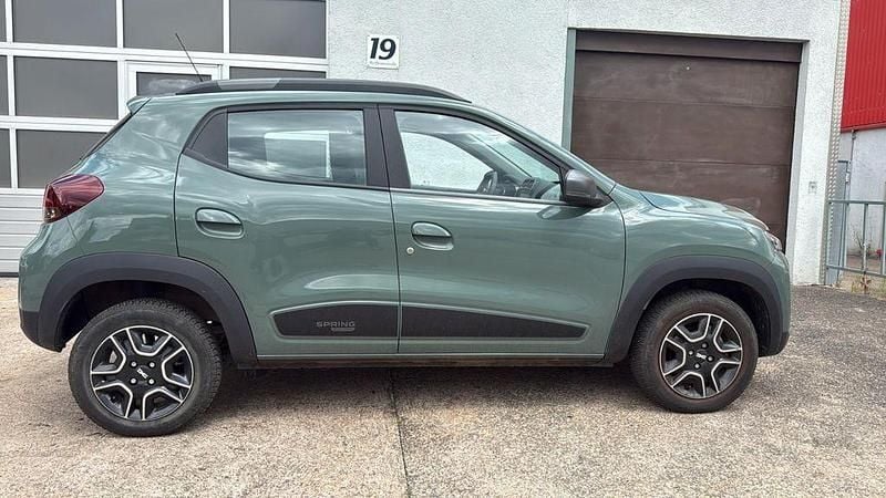 Gebraucht Dacia Spring 33 kW (45 PS) 2023 Grün Kleinwagen