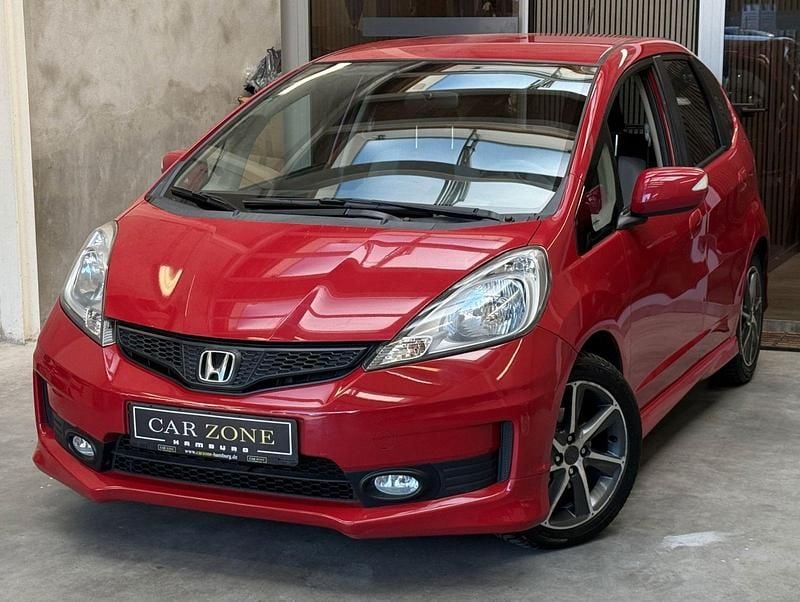 Rot Gebraucht 2012 Honda Jazz SI Kleinwagen | 8.990 € (Fairer Preis) - Bild 1/4