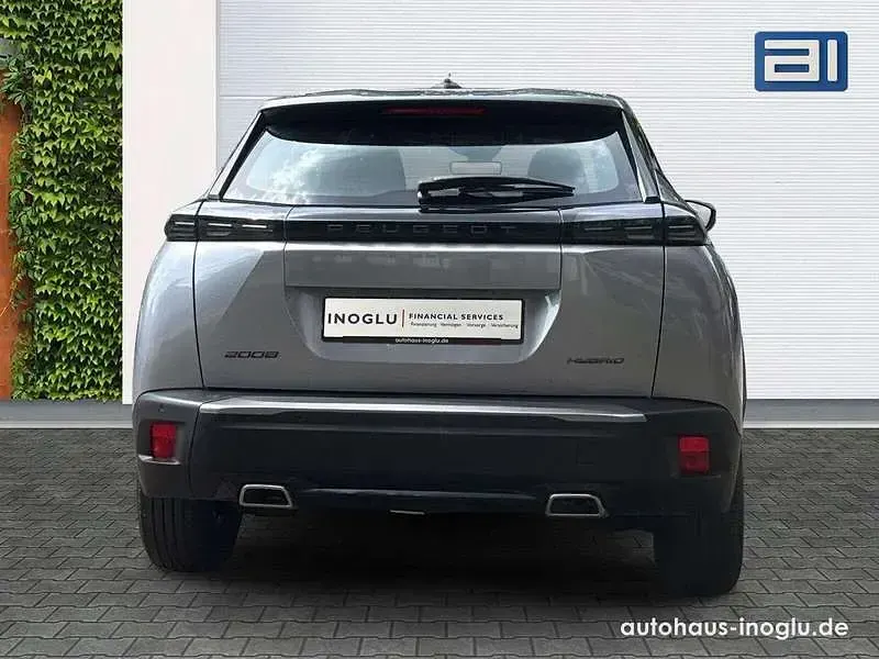 Gebraucht Peugeot 2008 Style 136 PS (100 kW) 2025 Grau artense SUV