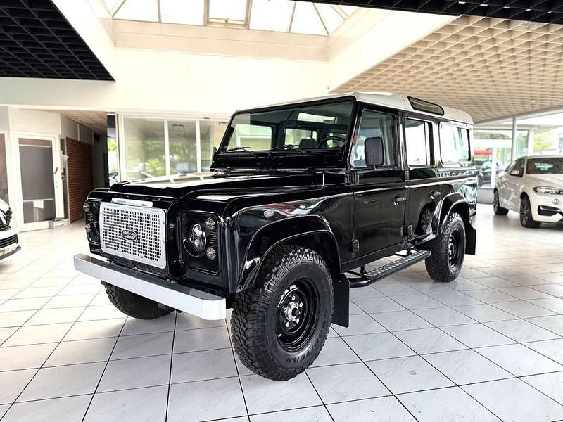 Schwarz Gebraucht 2002 Land Rover Defender Heritage SUV | 32.800 € (Teuer) - Bild 1/4