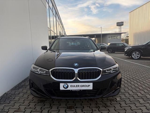 Gebraucht BMW 320e 272 PS (200 kW) 2022 Schwarz Kombi