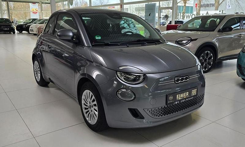 Gebraucht Fiat 500e Action 69 kW (95 PS) 2022 Grau Limousine
