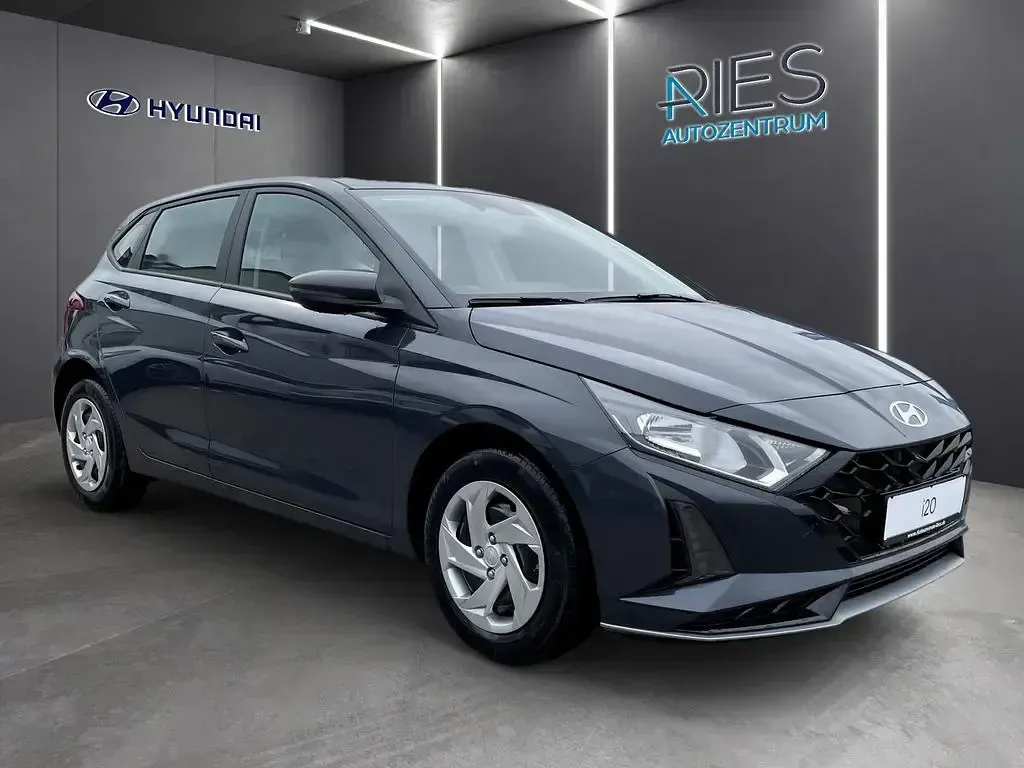 Neu Hyundai i20 Select 90 PS (66 kW) 2026 Grau Kleinwagen