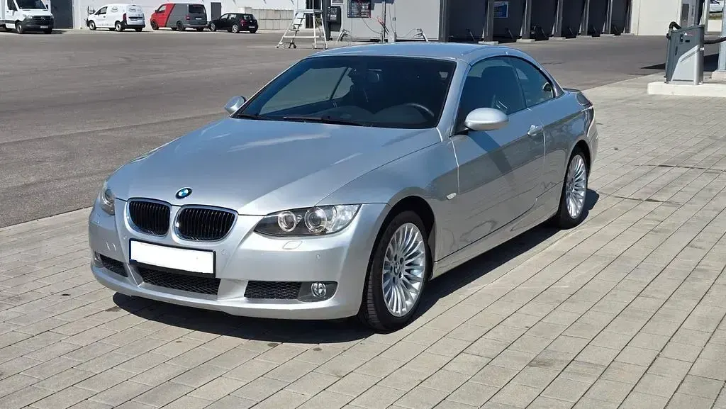 Gebraucht BMW 320 Cabriolet Comfort Edition 177 PS (130 kW) 2009 Silber Cabrio