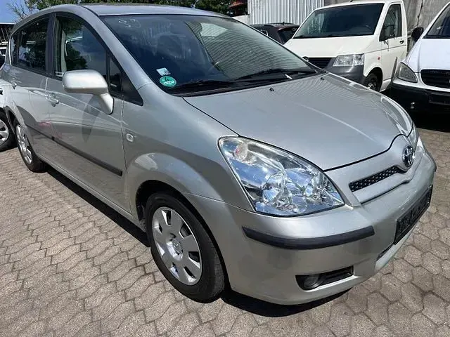 Gebraucht Toyota Corolla Verso Sol 129 PS (94 kW) 2007 Silber Van / Kleinbus