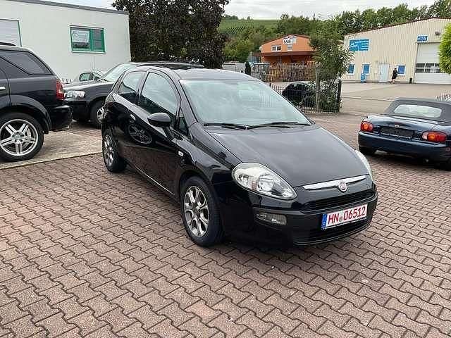 Gebraucht Fiat Punto Evo Life 77 PS (56 kW) 2011 Schwarz Kleinwagen