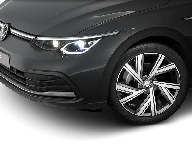 Gebraucht VW Golf VIII Style 150 PS (110 kW) 2024 Uranograu Limousine