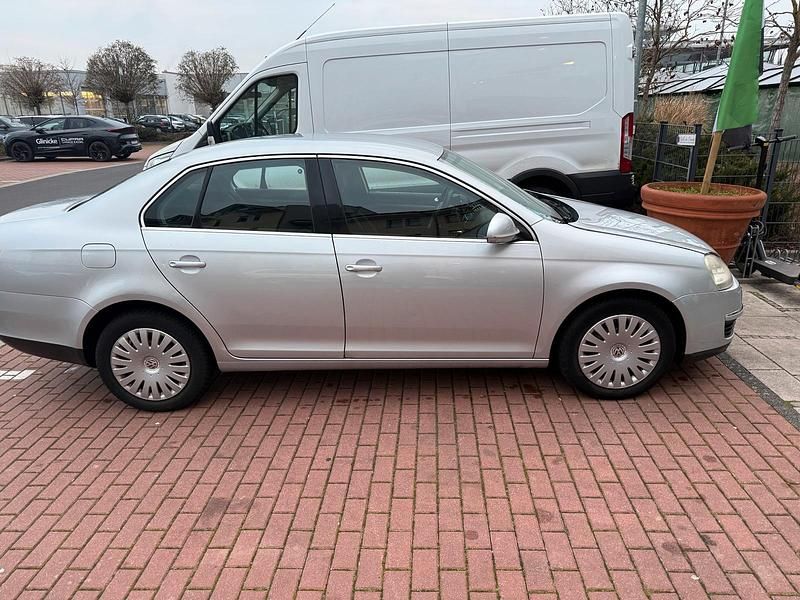 Gebraucht VW Jetta 2006 Limousine