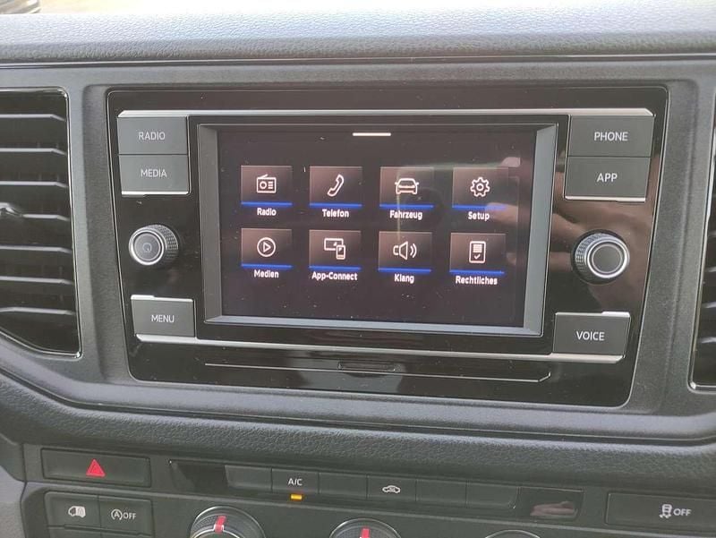 Neu VW Crafter 177 PS (130 kW) 2025 Candyweiß Van