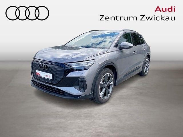Taifungrau metallic Gebraucht 2022 Audi Q4 e-tron Ambiente SUV | 26.430 € (Fairer Preis) - Bild 1/4