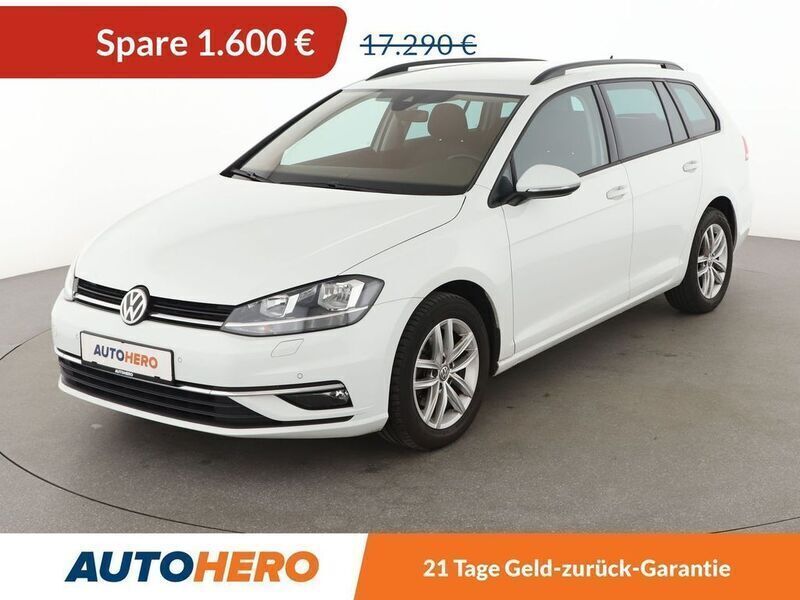 Weiß Gebraucht 2018 VW Golf VII Comfortline Limousine | 14.770 € (Guter Preis) - Bild 1/3