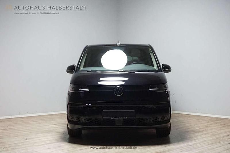 Gebraucht VW Multivan 177 PS (130 kW) 2025 Deep black perleffekt Van