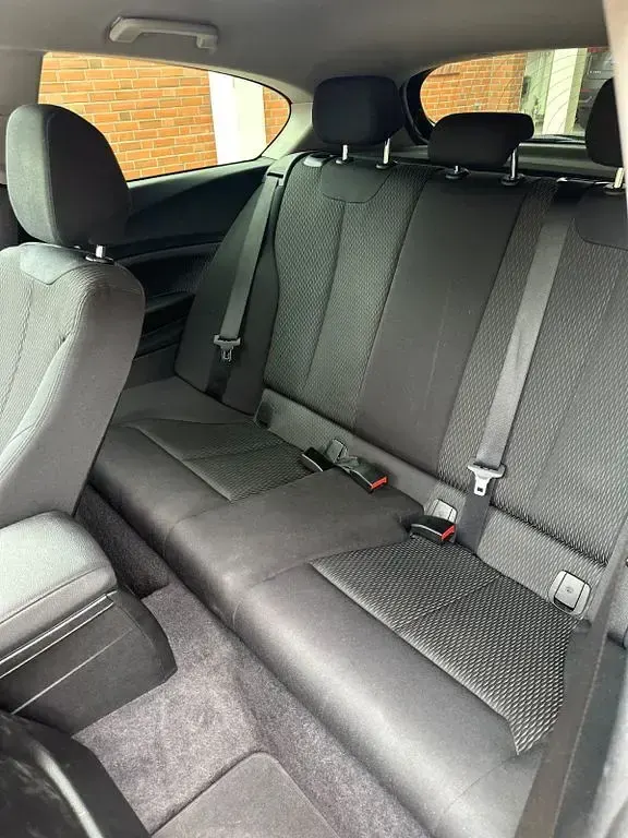 Gebraucht BMW 114 102 PS (75 kW) 2014 Weiß Kleinwagen