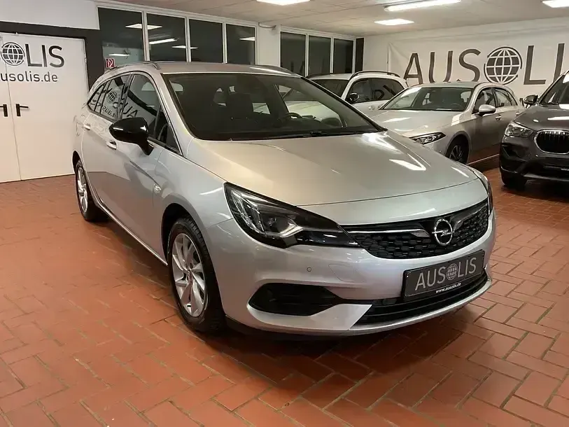 Gebraucht Opel Astra Elegance 122 PS (89 kW) 2021 Argon silber (metallic) Kombi