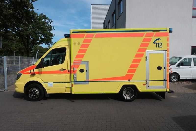 Usata Mercedes Sprinter 190 CV (139 kW) 2016 Giallo Furgone