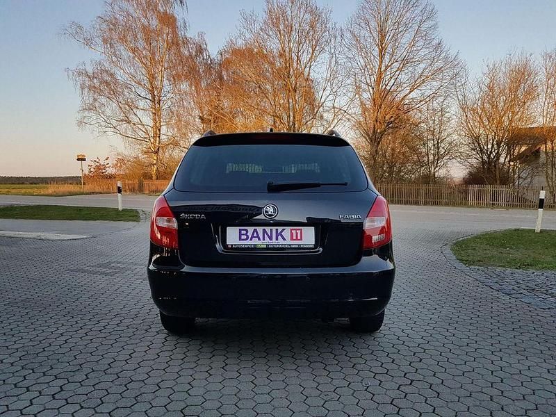 Gebraucht Skoda Fabia Fresh 105 PS (77 kW) 2014 Schwarz Kombi