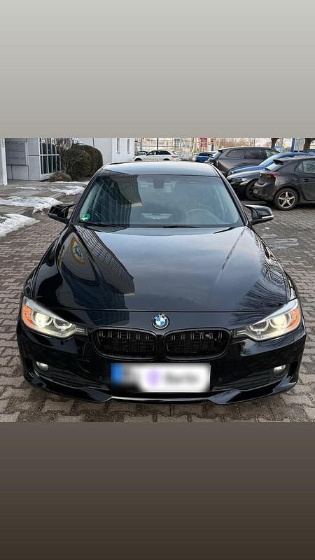 Gebraucht BMW 316 136 PS (100 kW) 2015 Schwarz Limousine