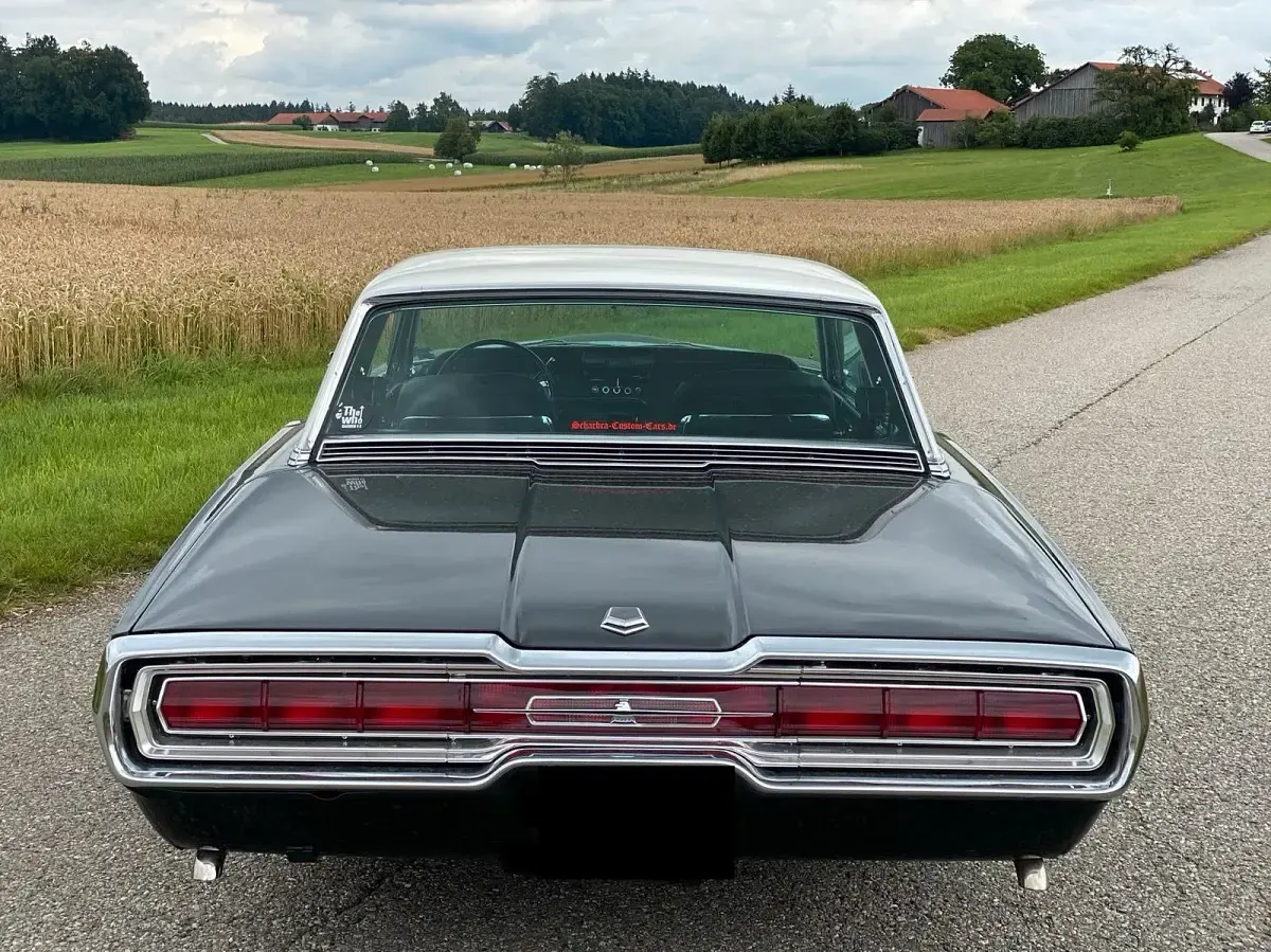 Gebraucht Ford Thunderbird 209 PS (153 kW) 1966 Schwarz Coupé