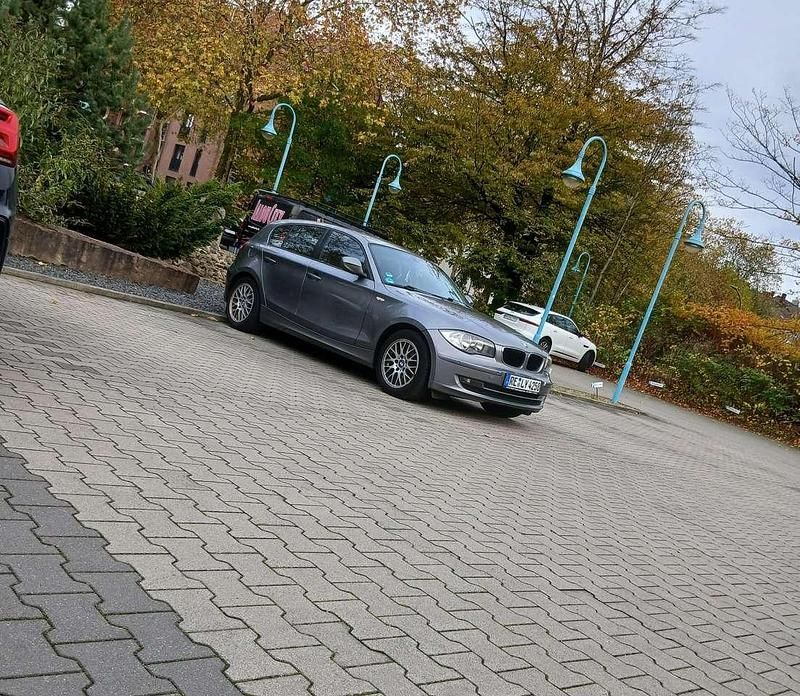 Gebraucht 2010 BMW 118 Kleinwagen | 4.700 € (Fairer Preis) - Bild 1/4