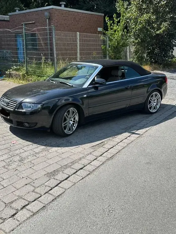 Gebraucht Audi A4 Cabriolet 220 PS (161 kW) 2002 Schwarz Cabrio
