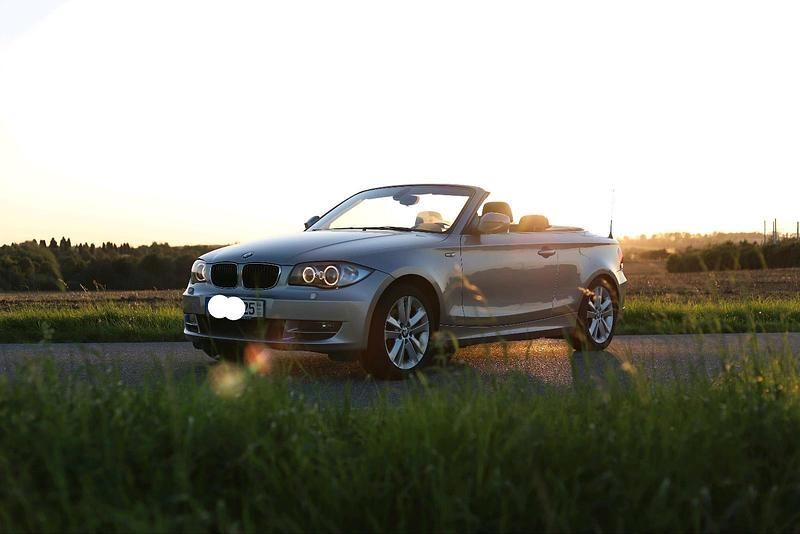 Beige Gebraucht 2011 BMW 118 Cabriolet Cabrio | 10.000 € (Fairer Preis) - Bild 1/4
