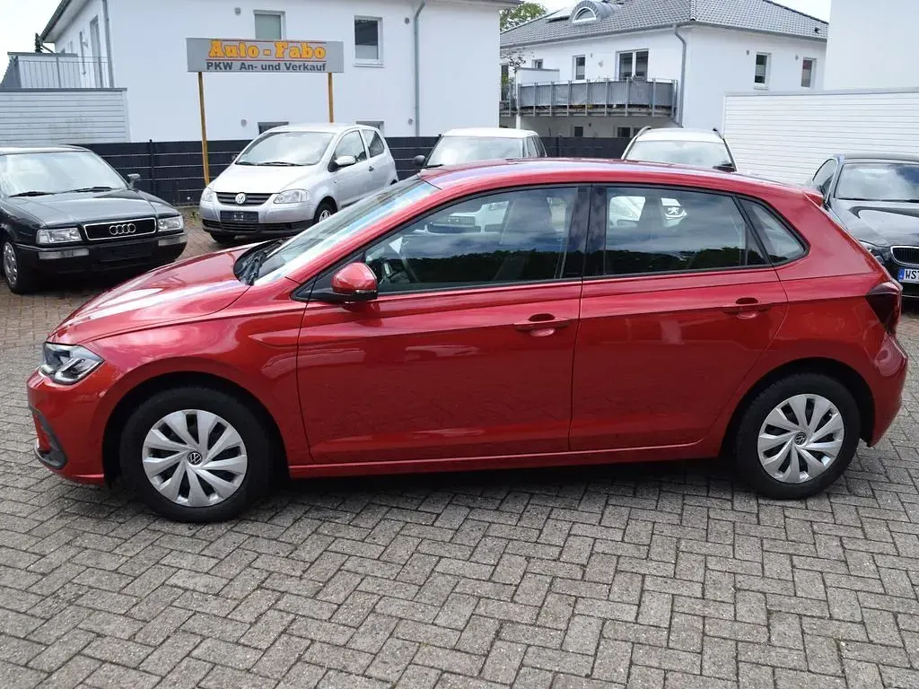 Gebraucht VW Polo Life 80 PS (58 kW) 2022 Rot Kleinwagen
